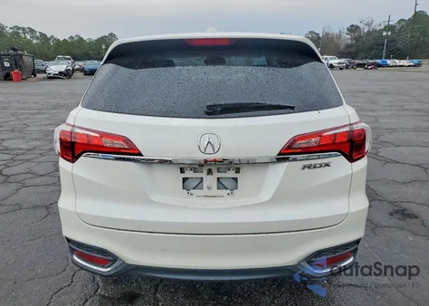 2018 Acura Rdx z USA, uszkodzony, nr VIN 5J8TB3H36JL002425